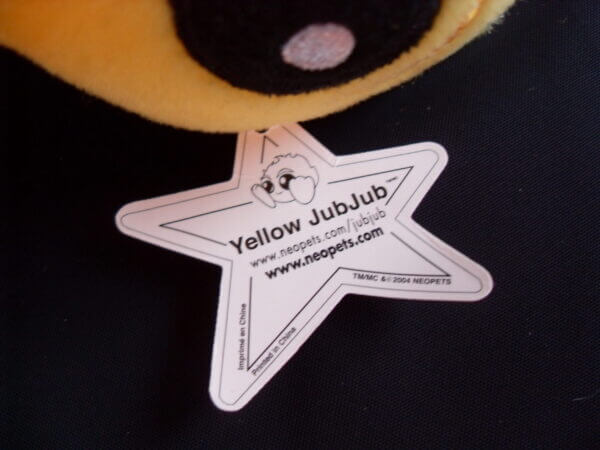 2005 Neopets McDonald's promo plush toy, Yellow JubJub tag.