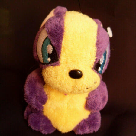 2004 Neopets Limited Too mini Mazzew plush toy, front view.