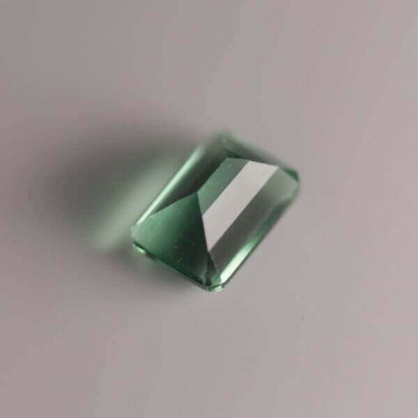 Green Fluorite, 7x5mm octagon, side view.
