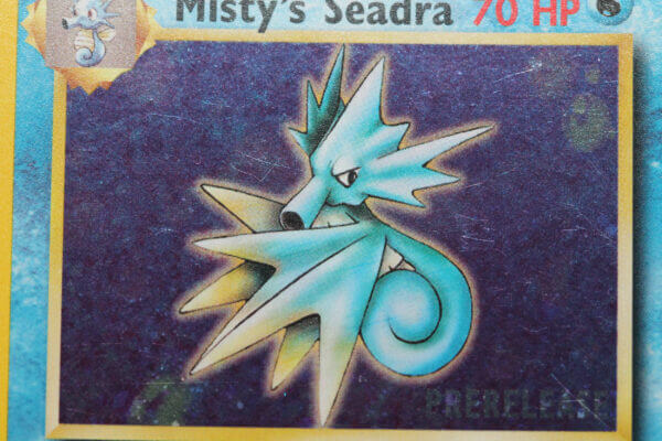Misty's Seadra (9/132), the Prerelease promo holofoil Gym Heroes card, detail shot (3/6).