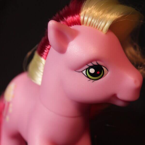 My Little Pony: Generation 3 - Butter Pop, face close-up.