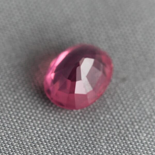 Mahenge Spinel, 8x6mm oval cut, back view.