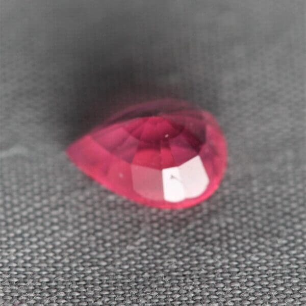 Mahenge Spinel, 7.5x6mm pear cut, back view.