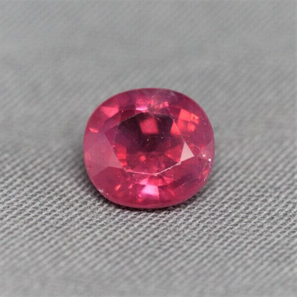 Mahenge Spinel, 6mm rounded square cut, front view.