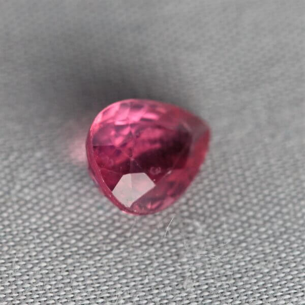 Mahenge Spinel, 8x6mm pear cut, side view.