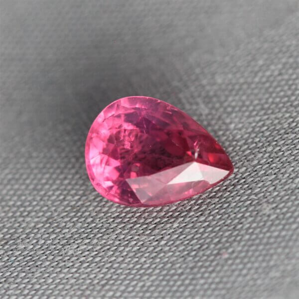 Mahenge Spinel, 8x6mm pear cut, front view.