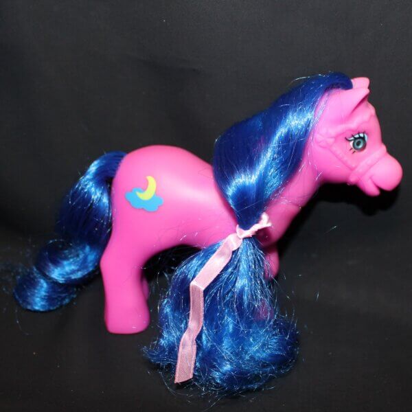 Gi-Go Toys: Wonder Pony Land - pink body, front view.