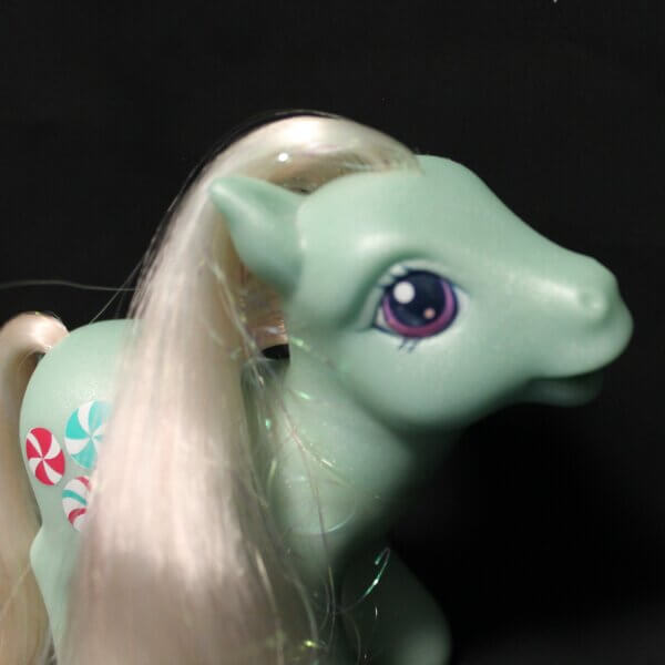 My Little Pony: Generation 3 - Minty, face close-up.
